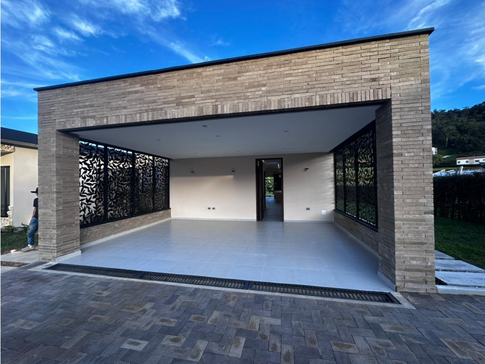 VENDO LUJOSA CASA FINCA EN UNIDAD CERRADA EN LA CEJA — foto 3