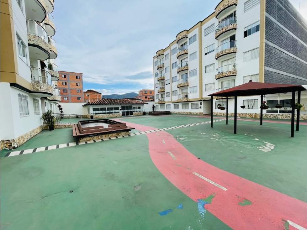 VENDO APARTAMENTO CON PARQUEADERO EN LA CEJA ANT EN UNIDAD CERRADA. — foto 4