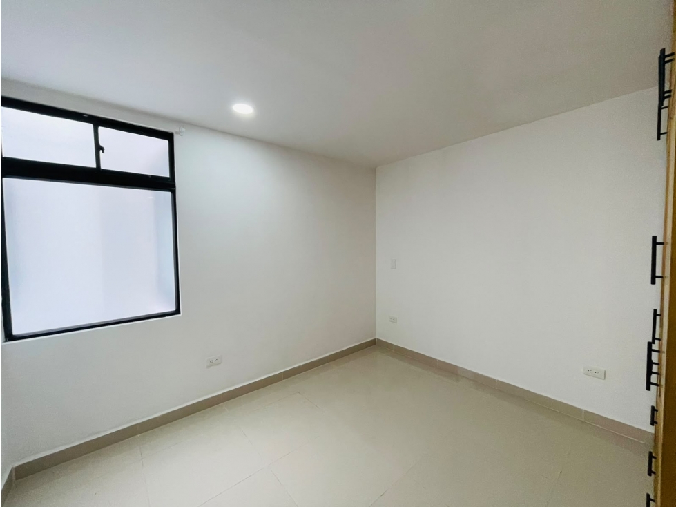 VENDO Apartamento con parqueadero en La Ceja Ant sector centro — foto 4