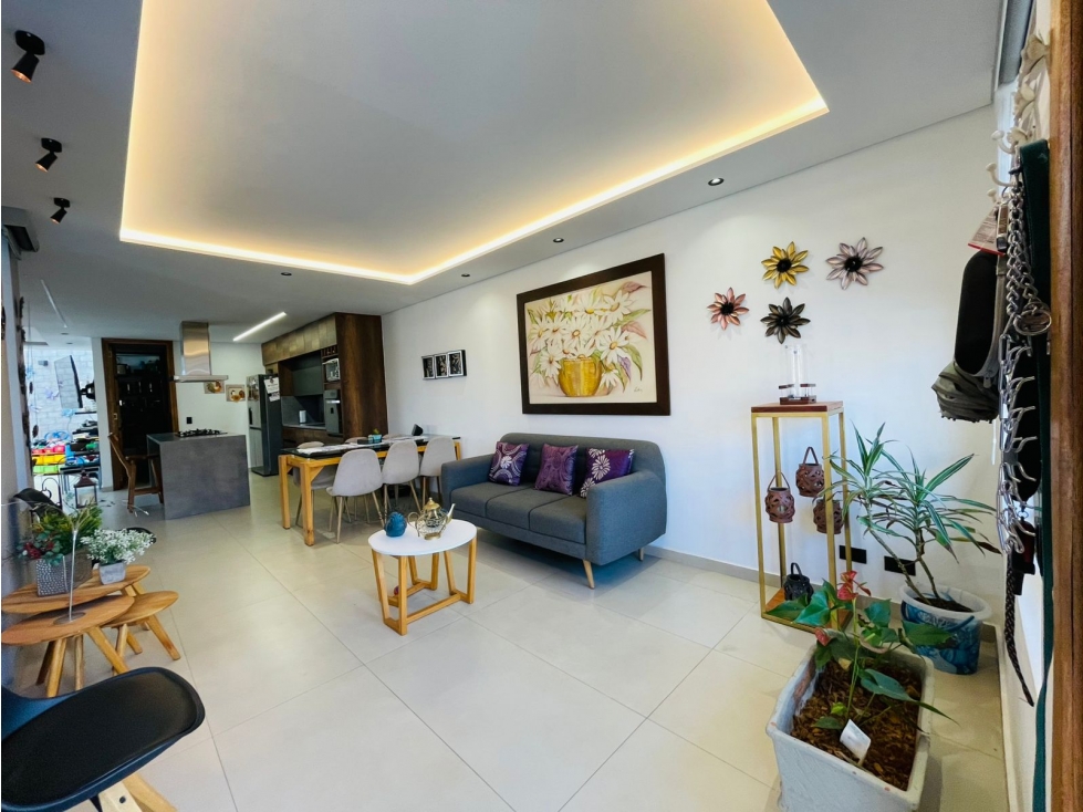 VENDO CASA CAMPESTRE EN UNIDAD CERRADA CERCA AL CC VIVA - LA CEJA