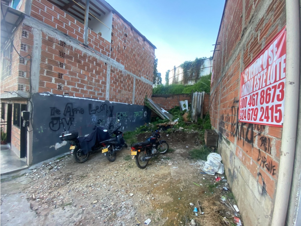 GANGA VENDO LOTE En San Antonio de Pereira. Precio 140 Millones. — foto 3