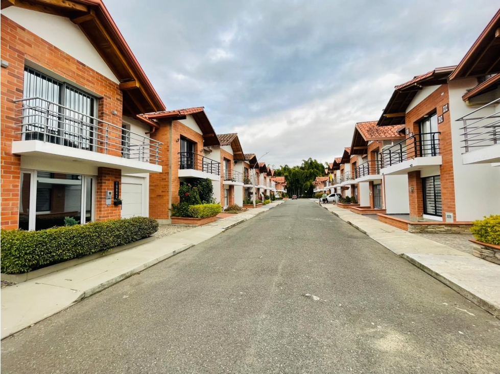 VENDO CASA EN UNIDAD ABIERTA - LA CEJA ANT, SECTOR C.C VIVA — foto 3