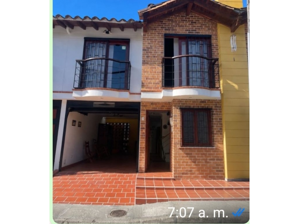 VENDO CASA UNIFAMILIAR EN UNIDAD ABIERTA- LA CEJA ANT, SECTOR LA CRUZ