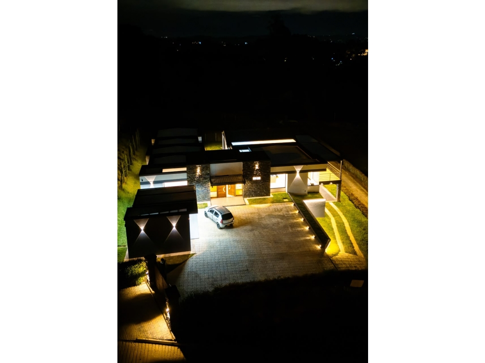 EN VENTA CASA FINCA DE LUJO VIA LA CEJA SAN ANTONIO — foto 4