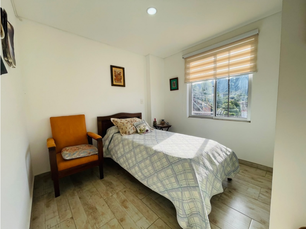 VENDO APARTAMENTO 3er piso con ascensor en La Ceja Ant- Sector payuco — foto 3
