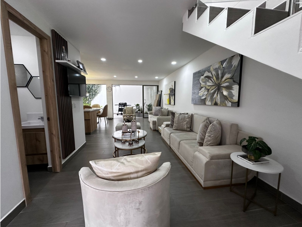 VENDO CASA LUJOSA AL LADO DEL C.C VIVA EN UNIDAD CERRADA EN LA CEJA — foto 4