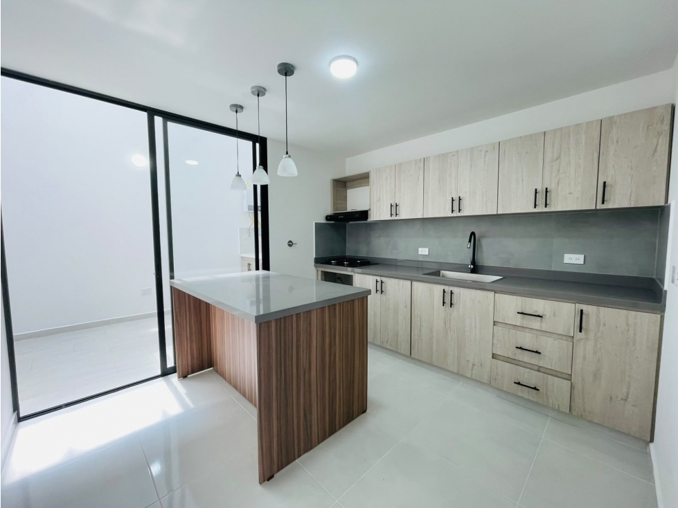 VENDO Casa nueva en La Ceja Ant al lado del cc Viva en unidad abierta — foto 2
