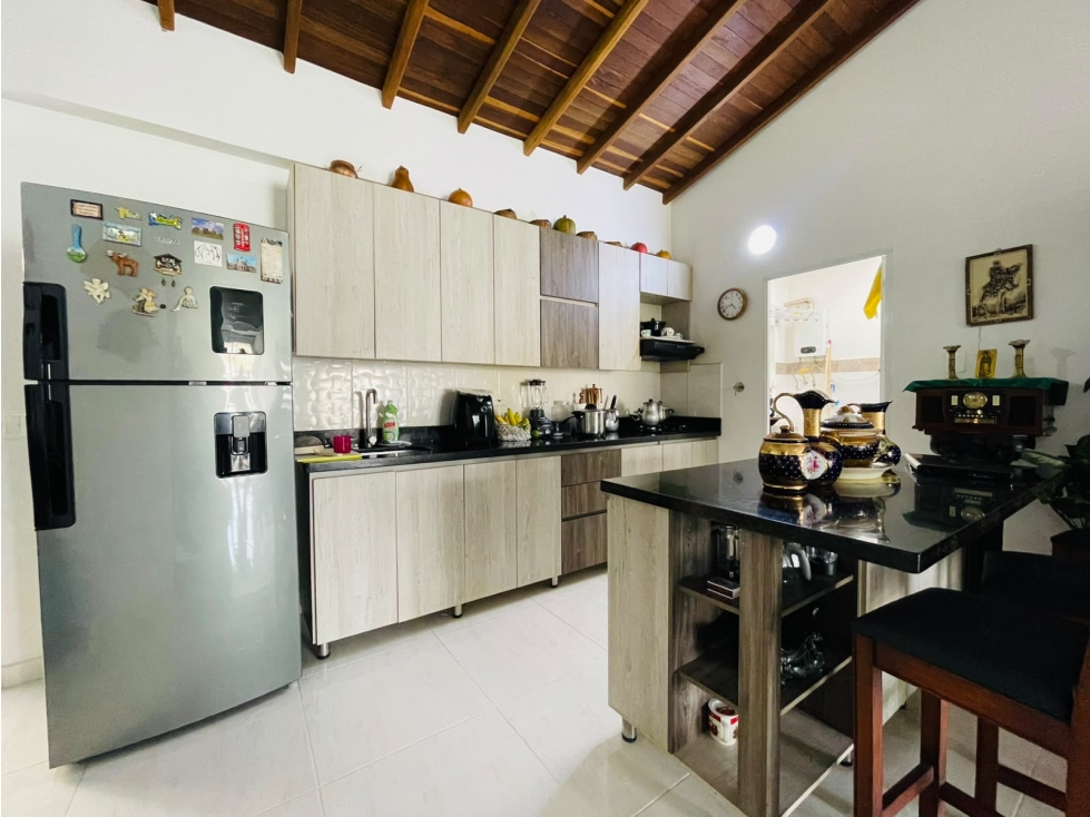 VENDO APARTAMENTO CON PARQUEADERO EN LA CEJA ANT EN UNIDAD CERRADA. — foto 3
