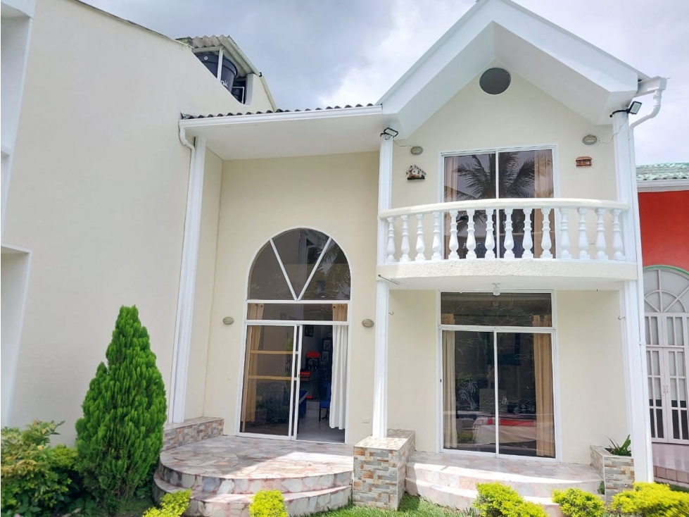 VENTA EXCELENTE CASA UBICADA EN CHINAUTA CUNDINAMARCA — foto 3