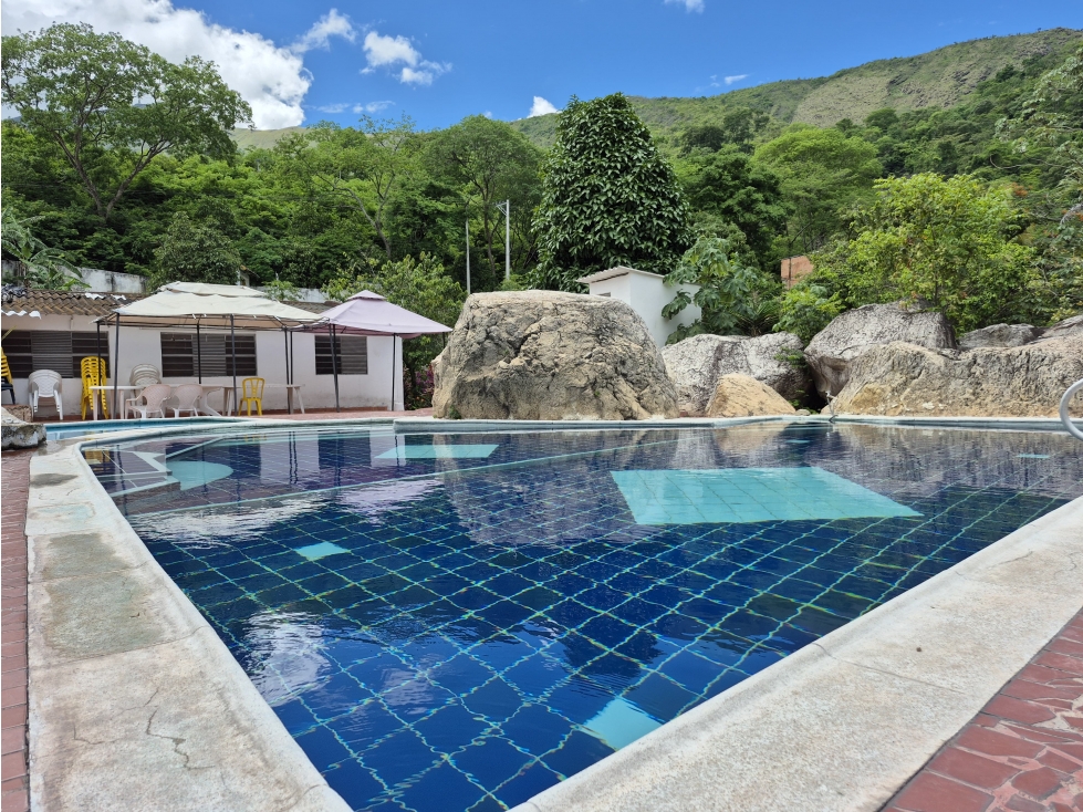 Venta Casa Campestre Ideal para Rentas Cortas en El Boquerón Tolima - 2