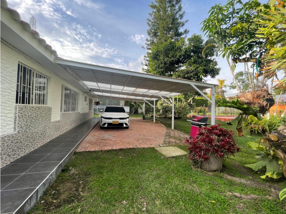 Venta Casa Campestre Chinauta Remodelada con Mirador y Cabaña - 4