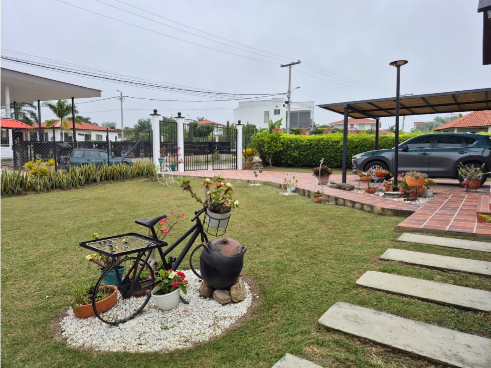 Venta Casa Campestre en Chinauta Antes del Peaje | 246 m² - 4