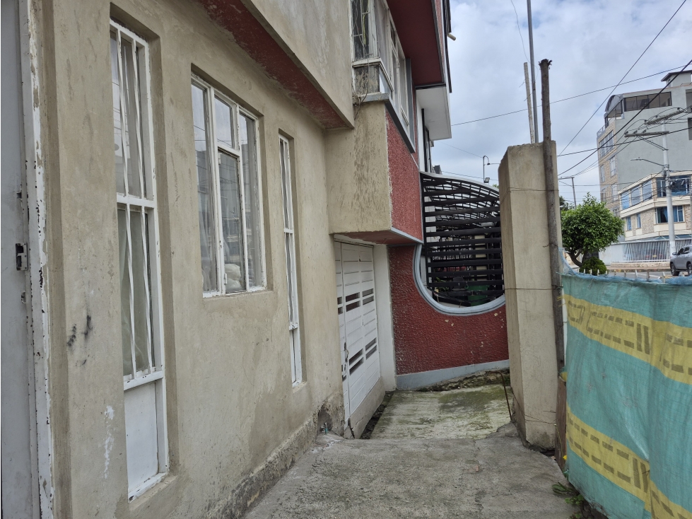 Venta casa esquinera Santa Isabel 396 m² muy cerca línea del metro — foto 6