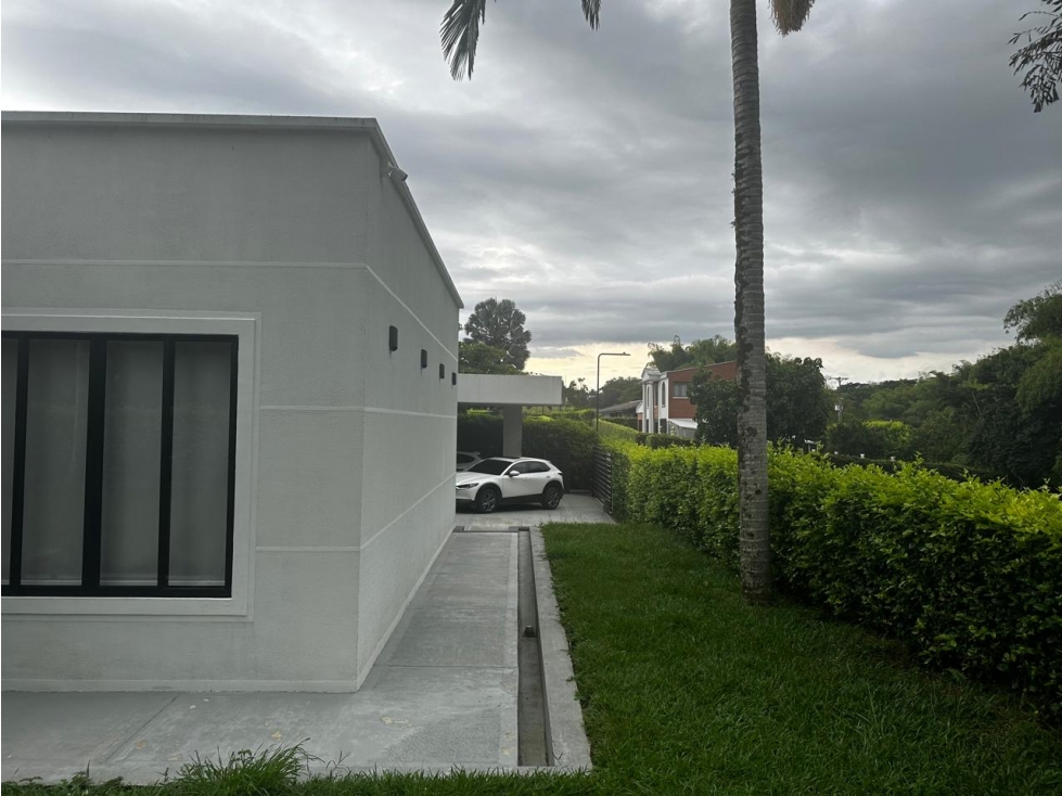 HERMOSA CASA CAMPESTRE PARA VENTA O ALQUILER EN CERRITOS — foto 2