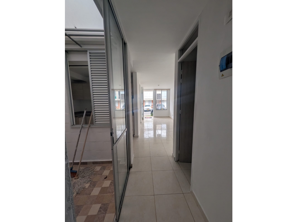 VENDO BELLO APARTAMENTO EN CIUDADELA VILLANOVA — foto 2