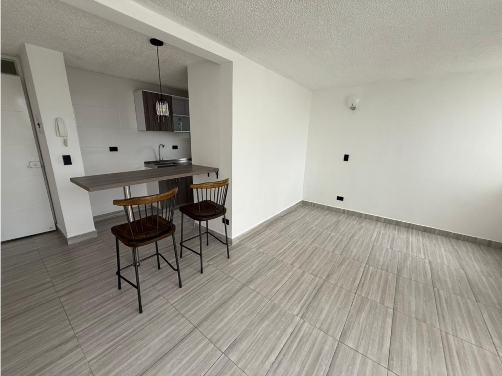 VENDO ESPECTACULAR APARTAMENTO EN EL POBLADO- PEREIRA
