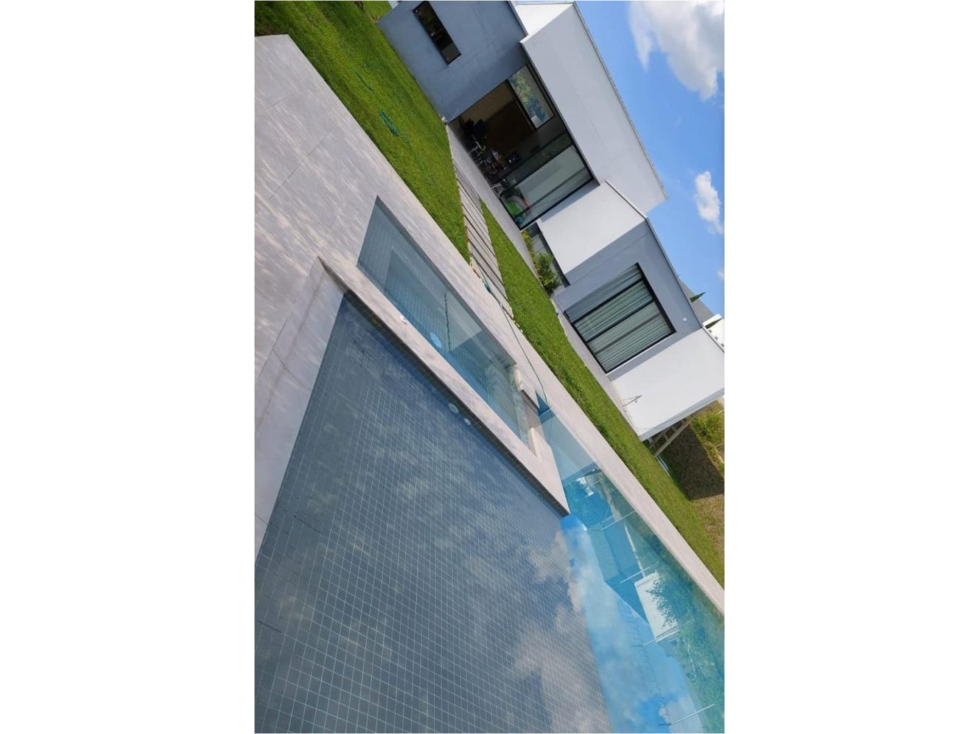Vendo Exclusiva Casa Campestre El Sector de Combia — foto 3