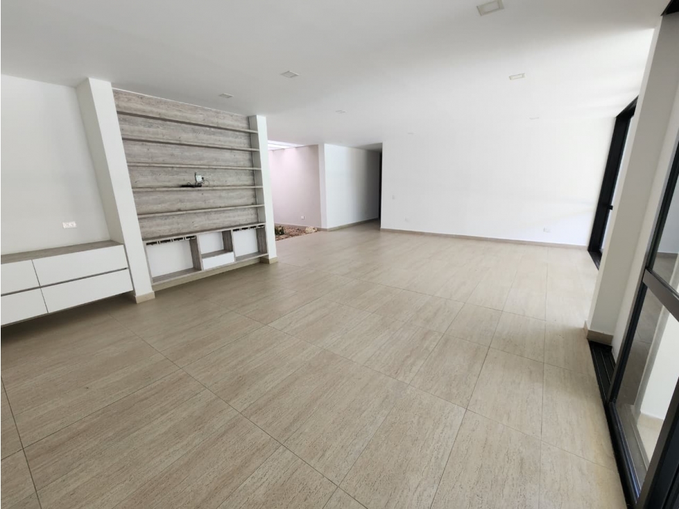 VENDO CASA CAMPESTRE EN EXCLUSIVO SECTOR DE LA CIUDAD — foto 6