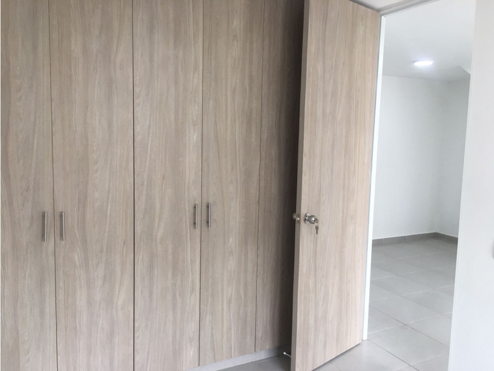 VENDO EXCELENTE APARTAMENTO EN PRIMER PISO EN CONDINA — foto 4