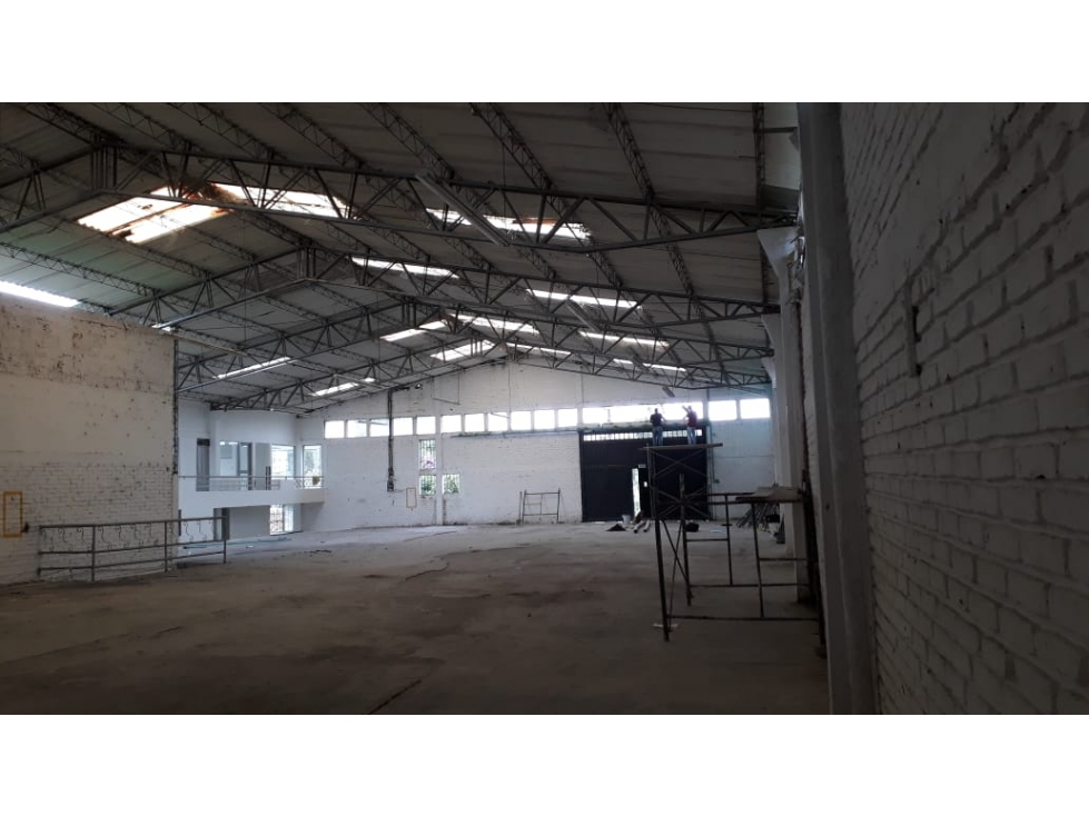 Vendo Bodega industrial de alto estándar en la Vía Armenia Pereira — foto 6