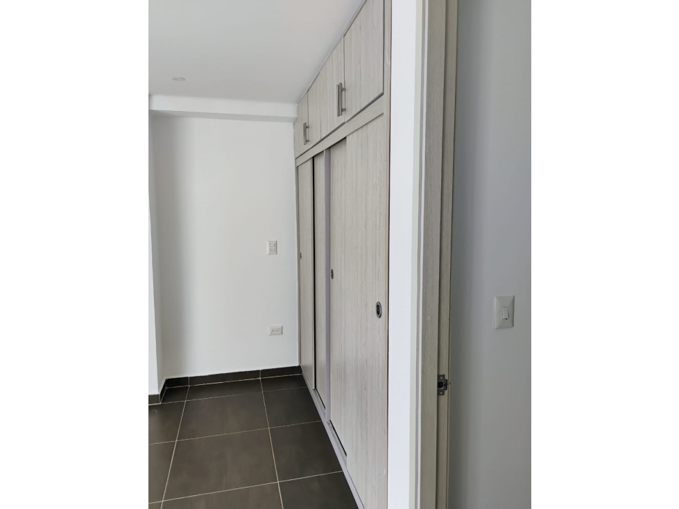VENDO MODERNO APARTAESTUDIO CON EXCELENTE UBICACIÓN EN PEREIRA — foto 5