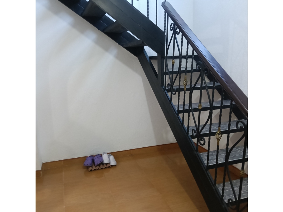 VENDO ESPECTACULAR CASA DE 3 PISOS EN LA URIBE CUBA- PEREIRA — foto 6