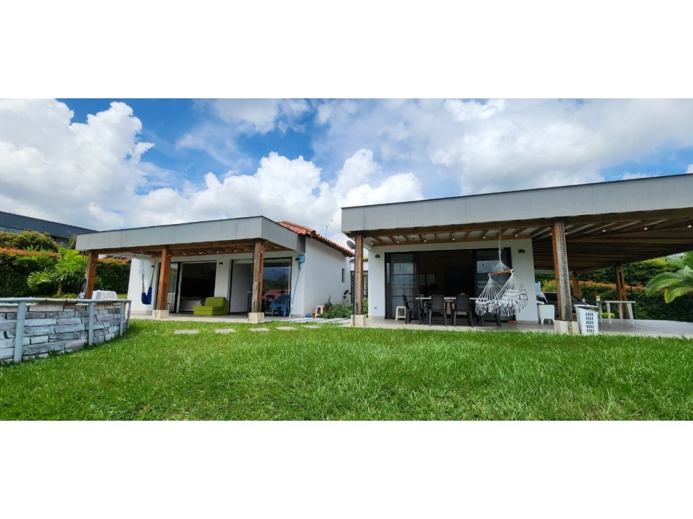 VENDO HERMOSA CASA CAMPESTRE EN COMBIA