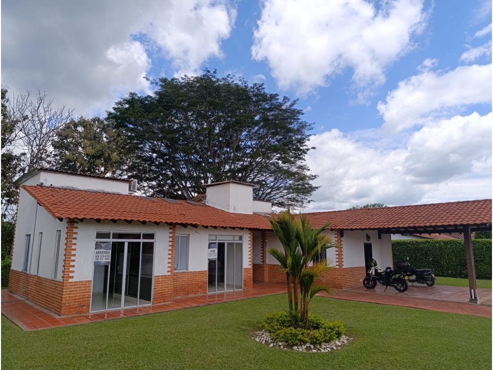 VENDO ENCANTADORA CASA CAMPESTRE EN CERRITOS — foto 3