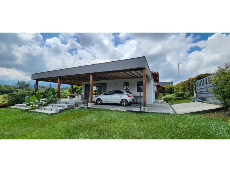 VENDO HERMOSA CASA CAMPESTRE EN COMBIA — foto 3