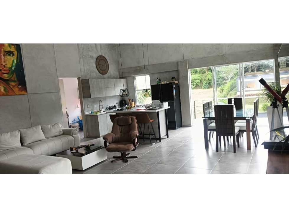 CASA CAMPESTRE PARA LA VENTA EN CONDOMINIO CERRADO - COMBIA