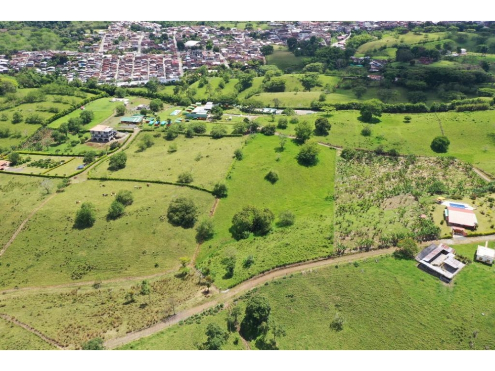 LOTE EN VENTA EN ALCALA - VALLE - 3