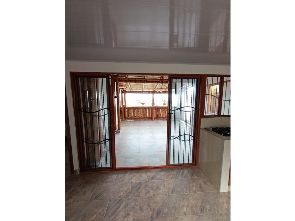 CASA CAMPESTRE PARA LA VENTA - SANTA ROSA DE CABAL - 5