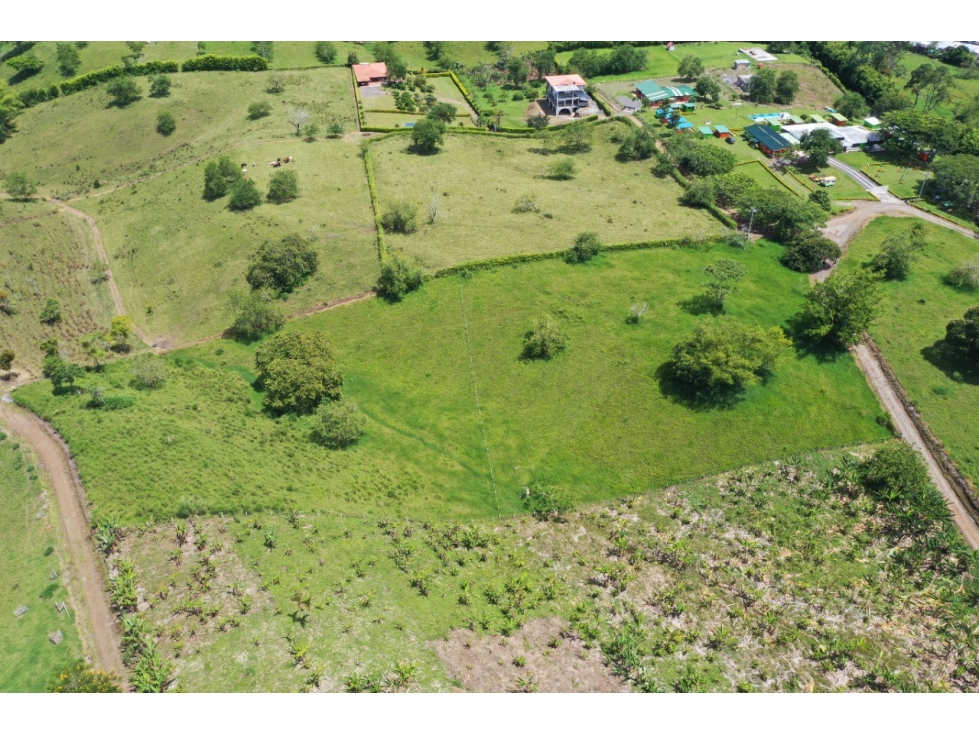LOTE EN VENTA EN ALCALA - VALLE - 1