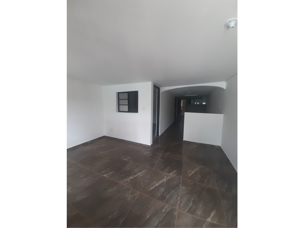 CASA EN VENTA CALLE 42-PEREIRA - 2