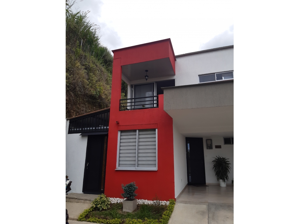 CASA PARA LA VENTA EN CONJUNTO RESIDENCIAL VILLA DE LEYVA-PEREIRA