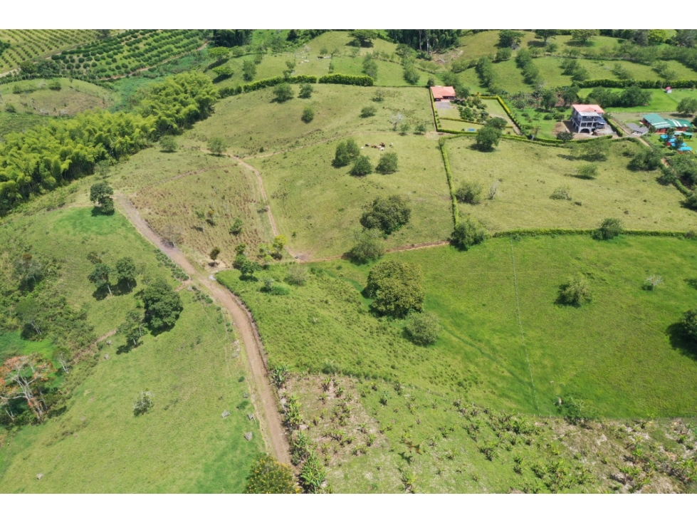 LOTE EN VENTA EN ALCALA - VALLE - 5