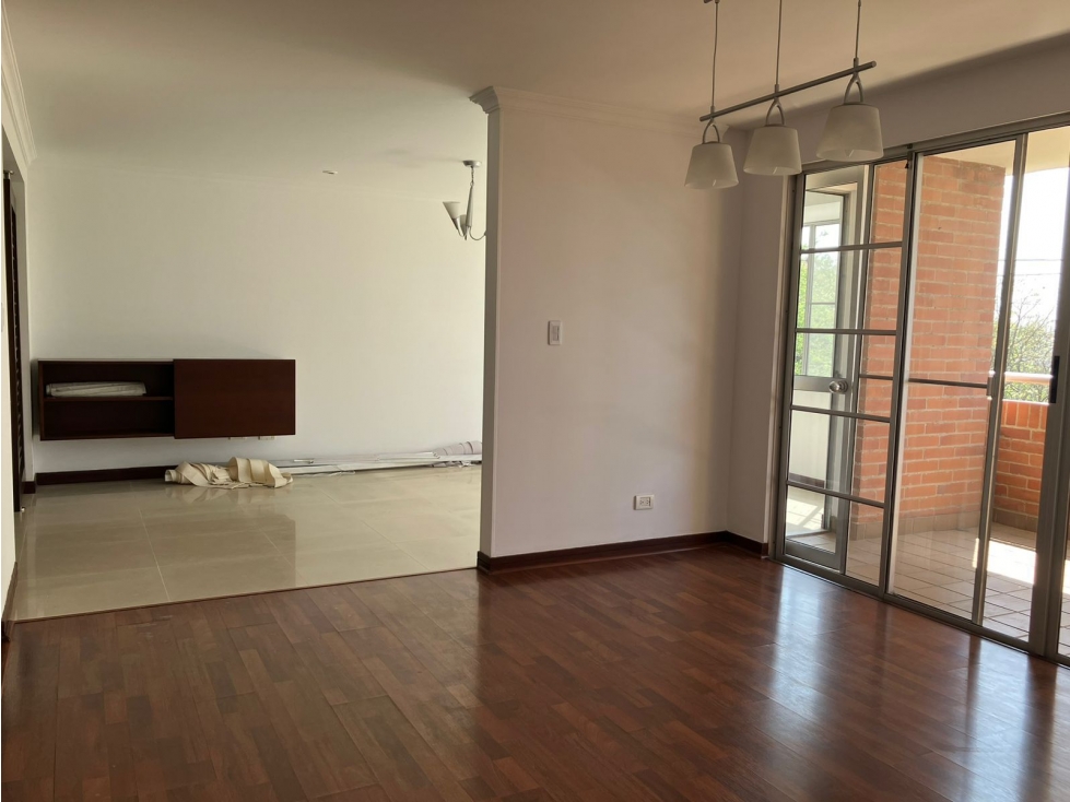 (SC) Venta / Alquiler Apartamento Torres de Camelot — foto 2