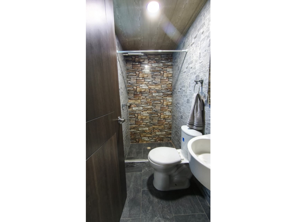 Se vende Casa en Bosques de Tibanica - 3