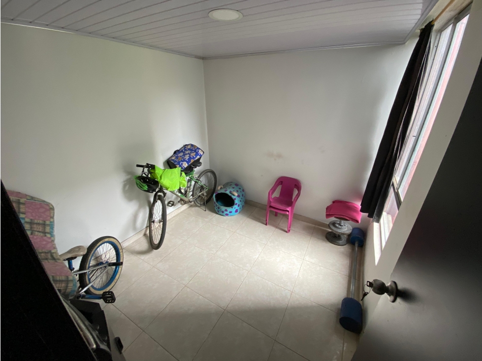 Vendo Apartamento en Conjunto Residencial Tucanes, sobre la auto sur — foto 6