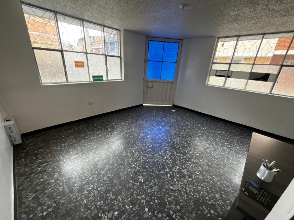 Arriendo inmueble para IPS, colegio o jardín infantil - 5