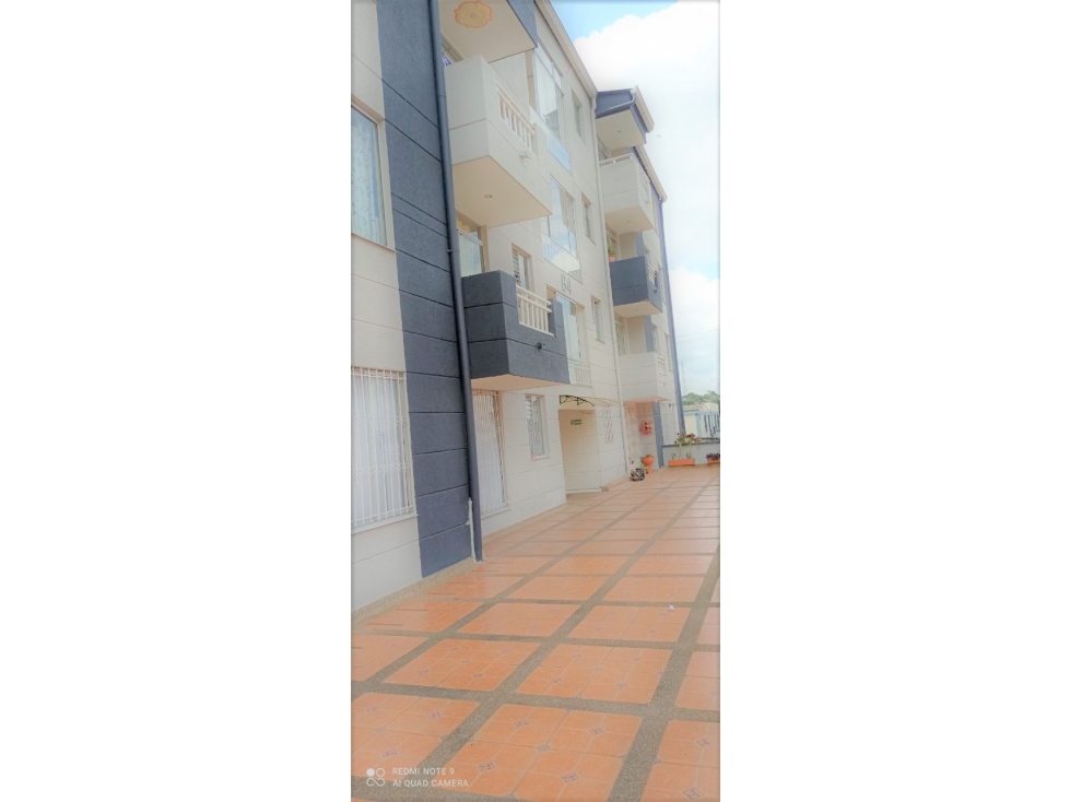SE VENDE APARTAMENTO SECTOR GRANADA, ARMENIA