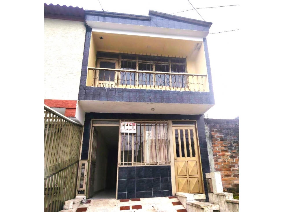 VENDEMOS CASA BIFAMILIAR EN LAS AMERICAS QUINDIO