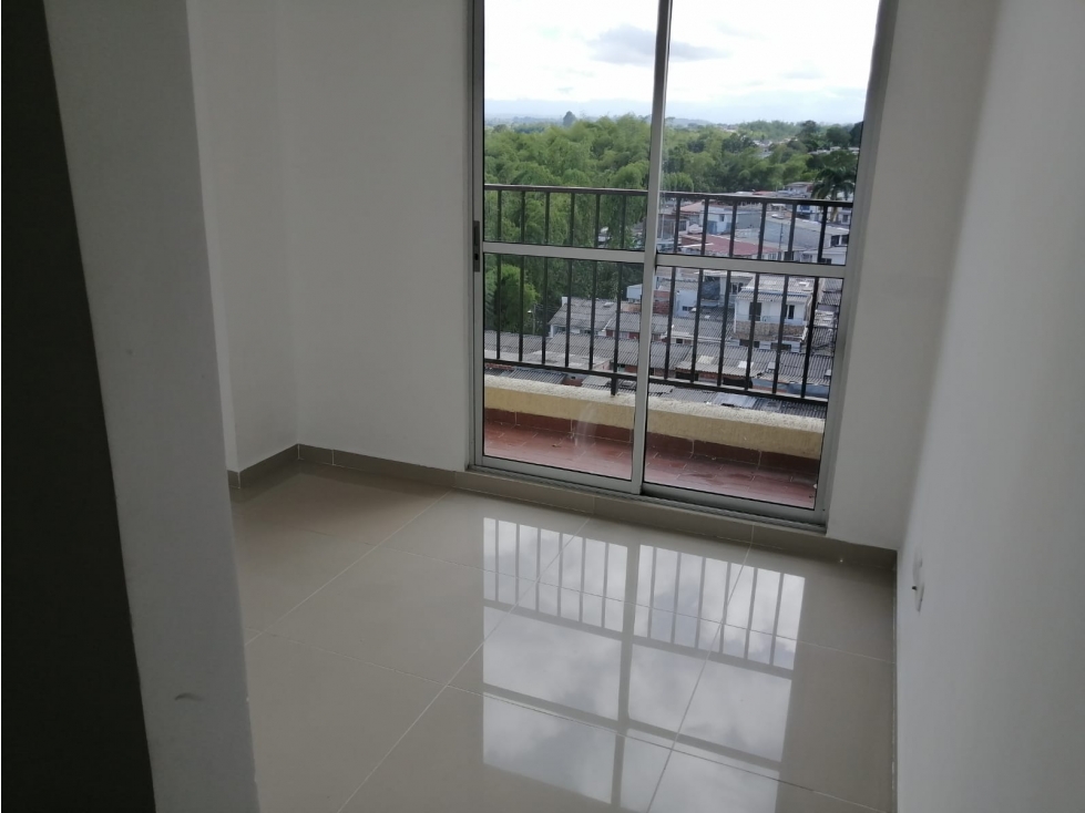 VENDEMOS APARTAMENTO EN CONJUNTO CERRADO LA PAVONA, ARMENIA — foto 3