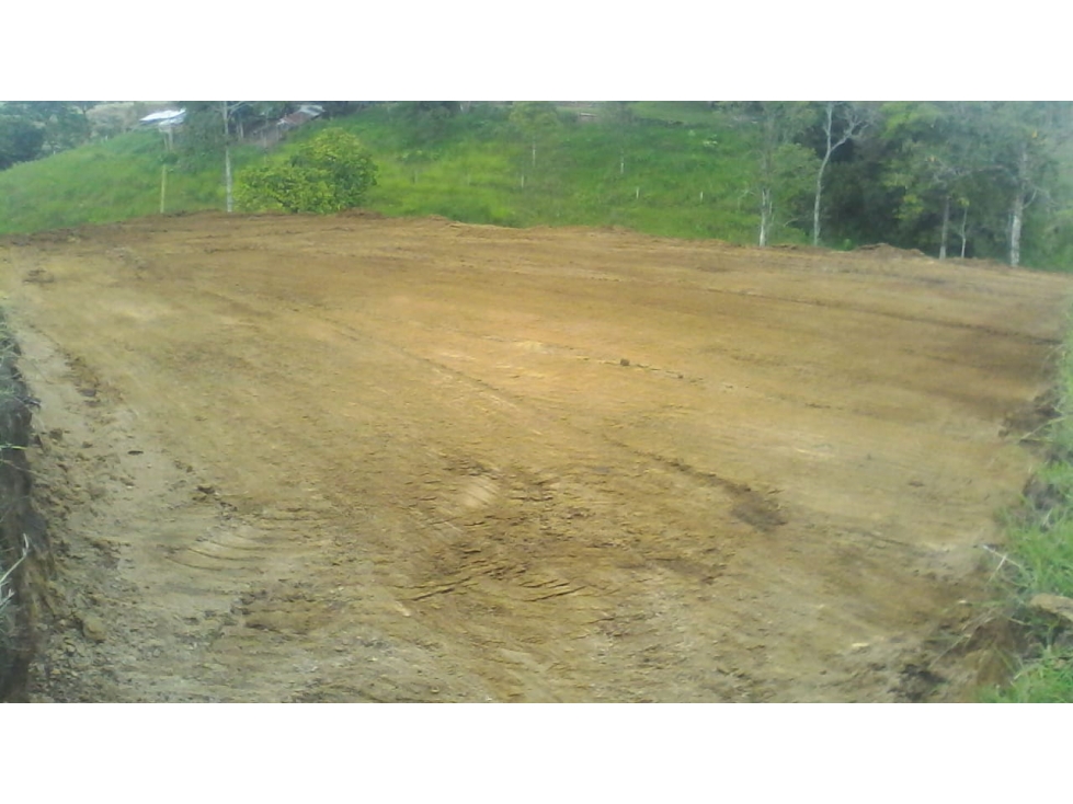 SE VENDE LOTE CAMPESTRE EN VALLE DEL CAUCA - 2