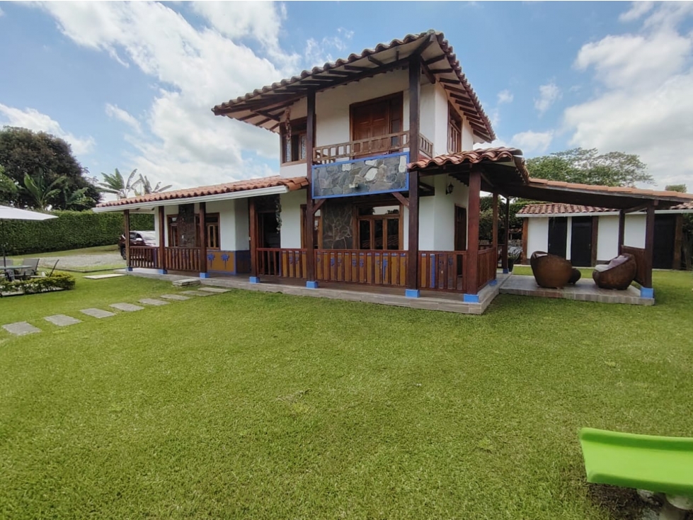 RENTAMOS CASA CAMPESTRE EN MONTENEGRO QUINDIO - 2