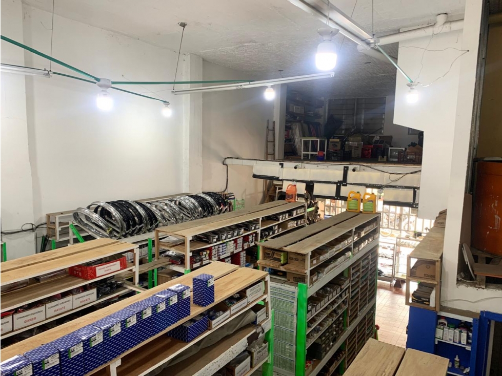 SE VENDE EDIFICIO EN SECTOR COMERCIAL DOSQUEBRADAS RISARALDA - 2