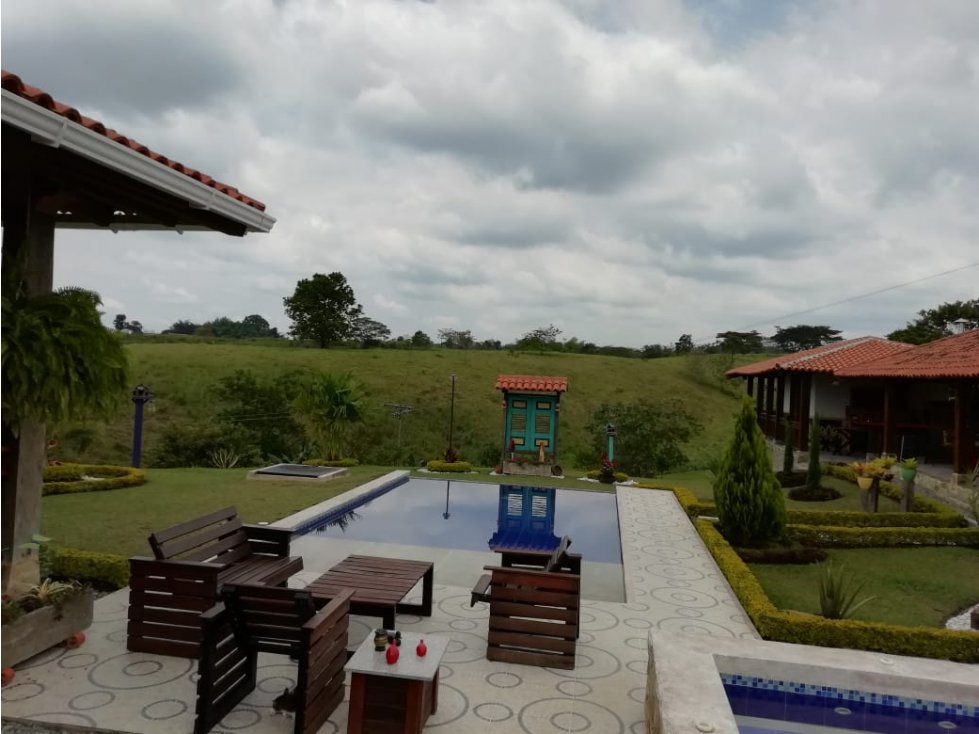 ALQUILO CABAÑAS POR DÍAS EN MONTENEGRO QUINDÍO - 3
