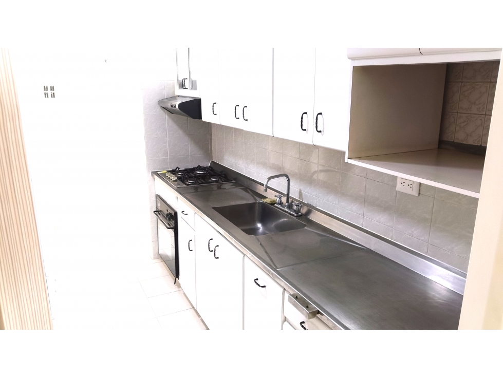 VENDEMOS APARTAMENTO PISO 1 LAURELES, ARMENIA