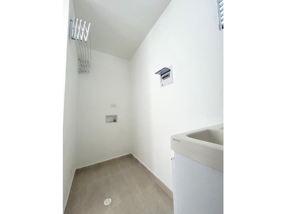 VENDEMOS APARTAMENTO CONJUNTO CERRADO PTO ESPEJO — foto 5