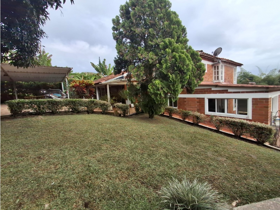 VENDEMOS CASA CAMPESTRE KM 4 VÍA EL EDÉN, ARMENIA — foto 2